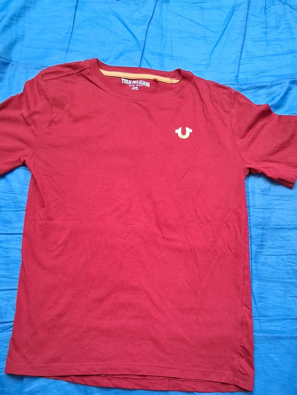 Boys True Religion  Short-Sleeve Crew Tee in Deep Red with Gold Logo Large
